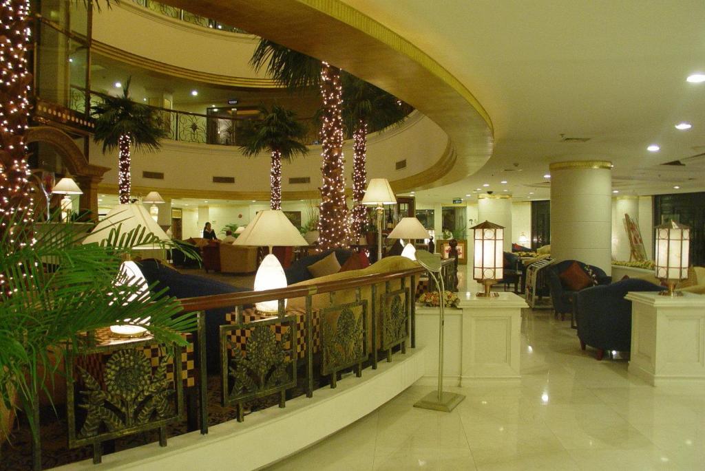 Howard Johnson Palm Beach Resort Shanghai Exterior foto